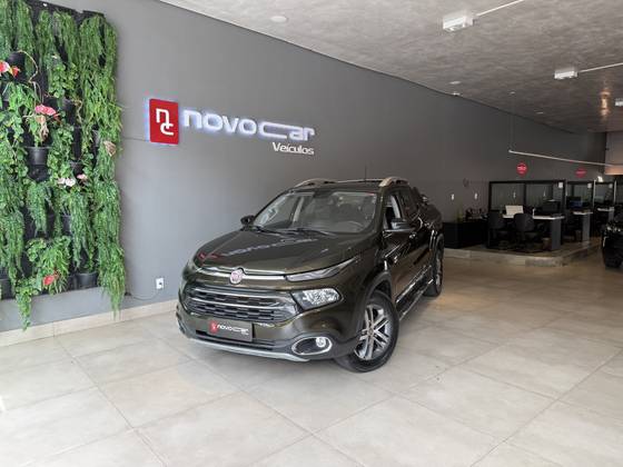 FIAT TORO 2.0 16V TURBO DIESEL VOLCANO 4WD AT9